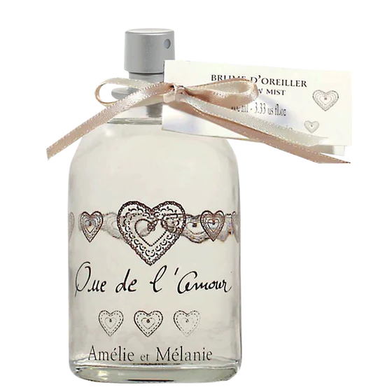 Amelie et Melanie Que De L'Amour Pillow Mist
