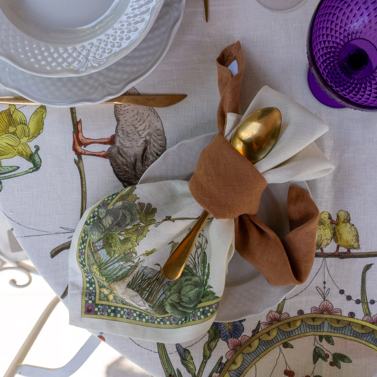 Bunny Garden Design Table Linen - Image 4