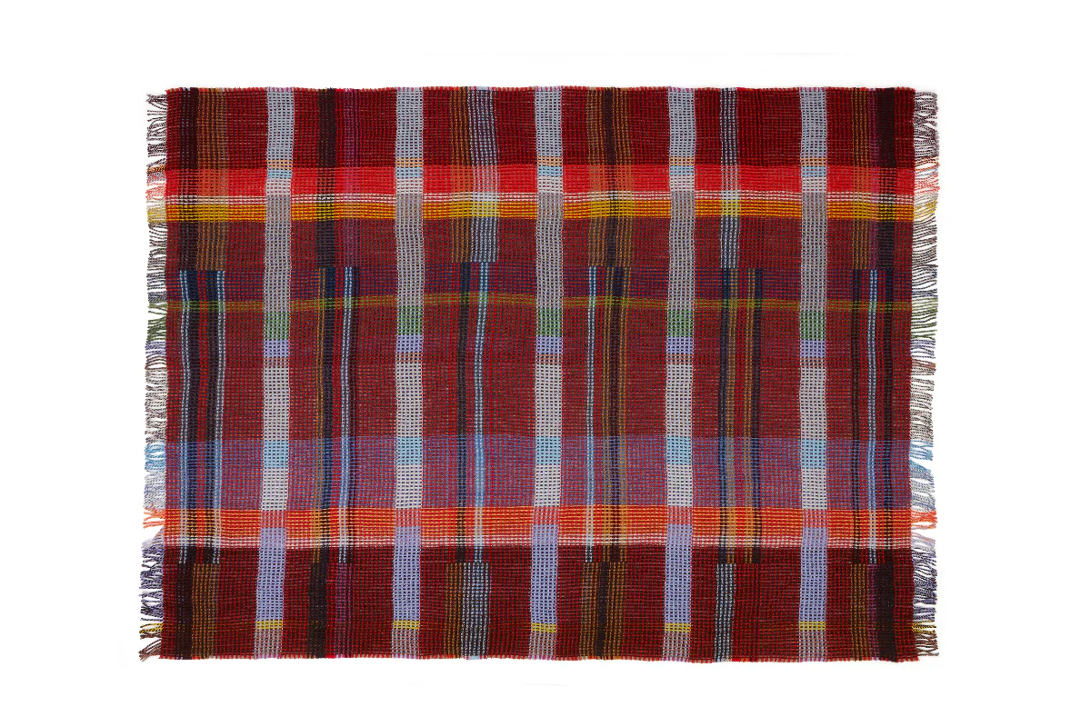 Dorothy Rose/Red HoneyComb Throws 100% Lambswool - Image 3
