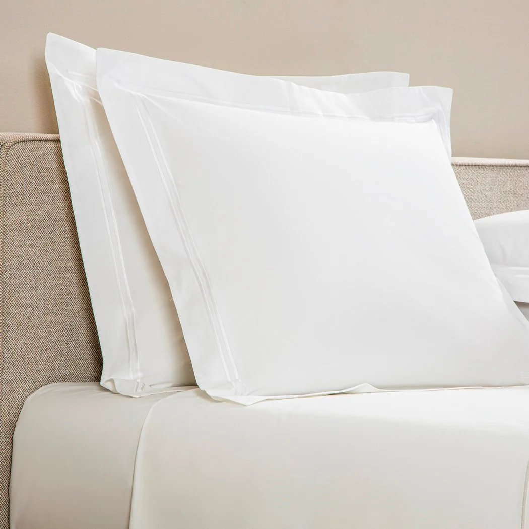 Frette Hotel Cotton Bed Linens - Image 4
