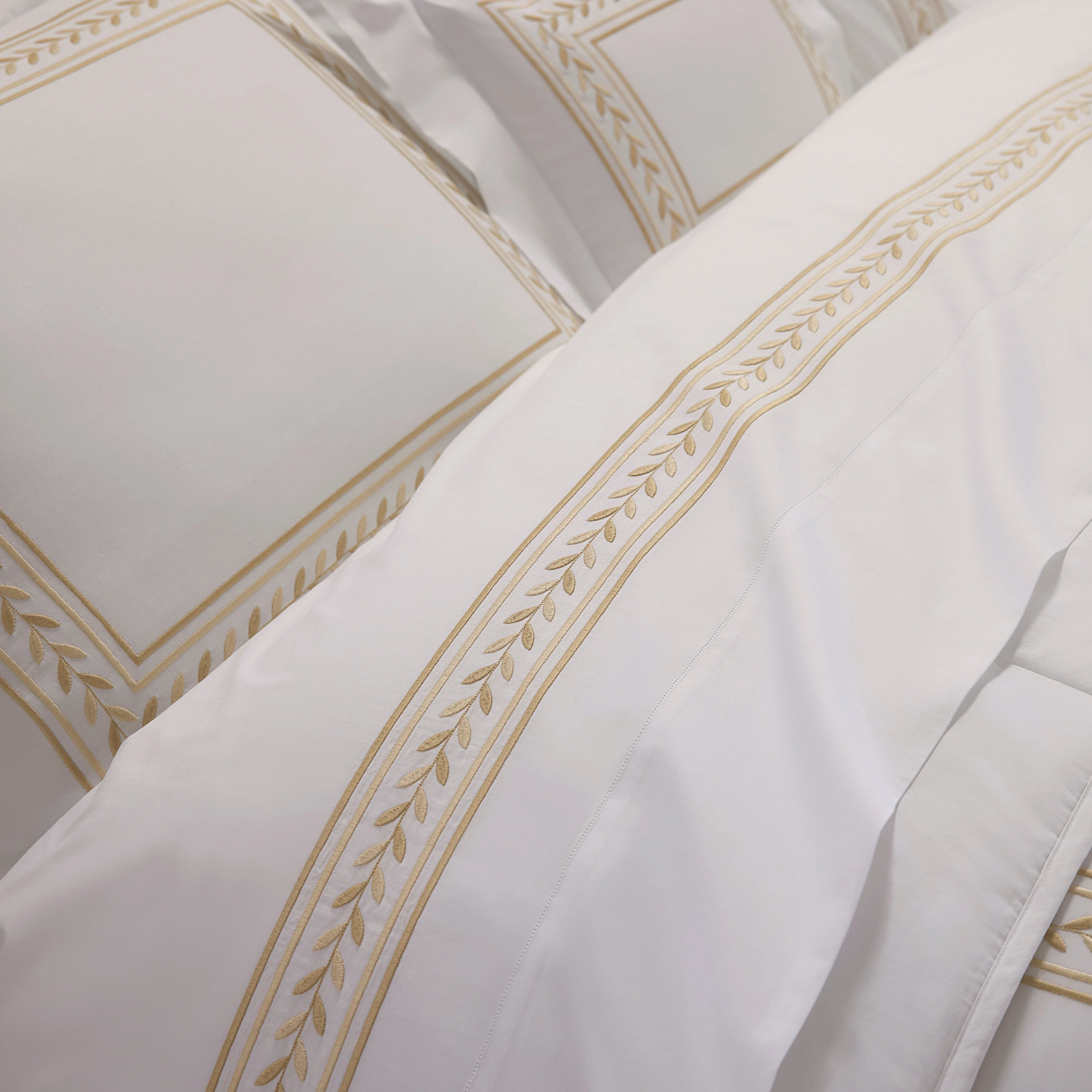 Impero Bed Linen by Pratesi - Image 3