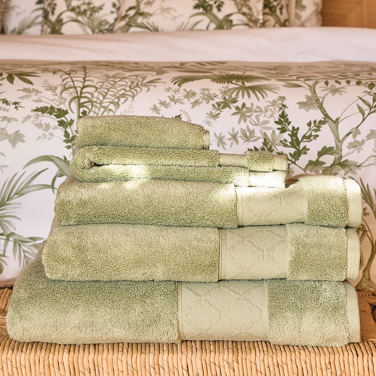 Caresse Jacquard Cotton Towels - Image 17
