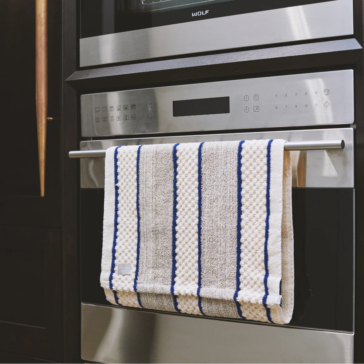 Woods Linen/Cotton Aga Towel Collection - Image 3