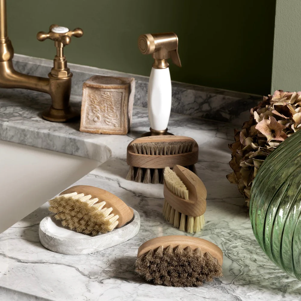 Beechwood Nail Brushes - Image 7