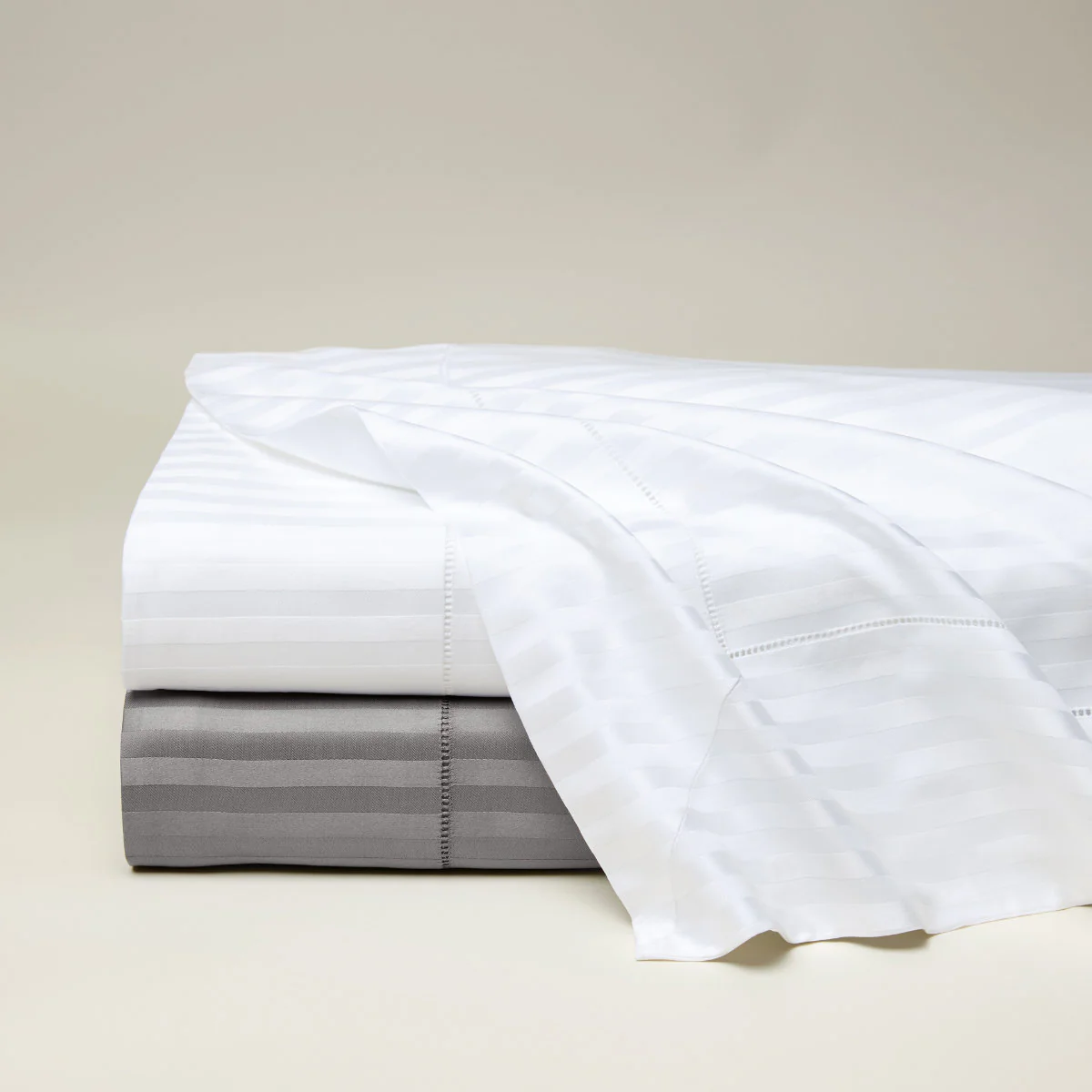 Raso Rigato Bed Linen by Pratesi - Image 2