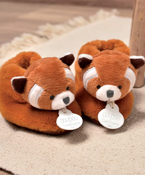 Red Panda Slippers - Image 2