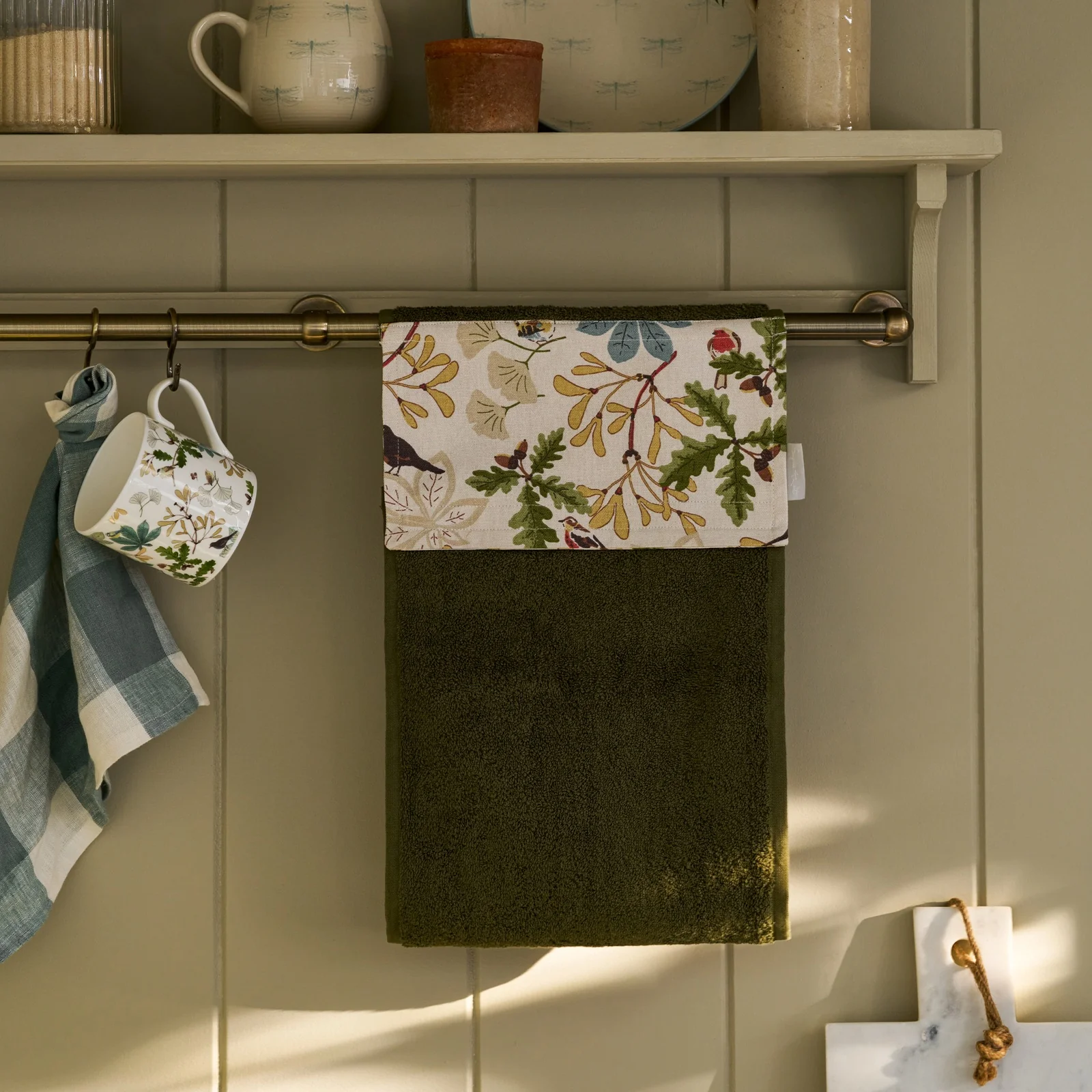 Sophie Allport Orchard Birds Cotton Roller Towel - Image 2